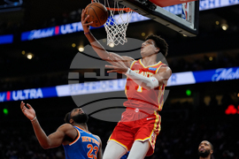 Knicks Hawks Basketball