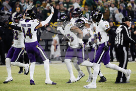 Ravens Packers Football