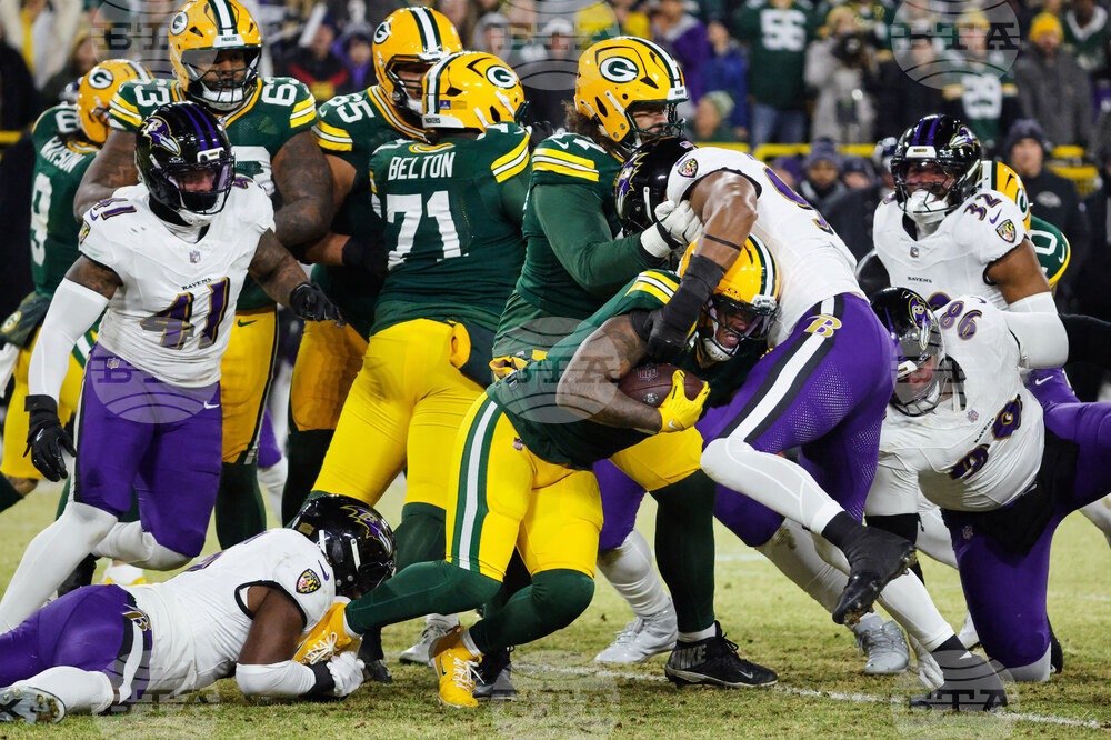 Ravens Packers Football