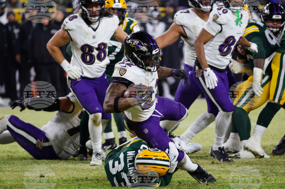 Ravens Packers Football