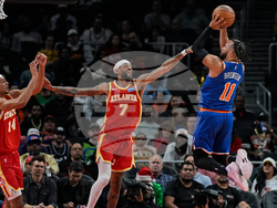 Knicks Hawks Basketball