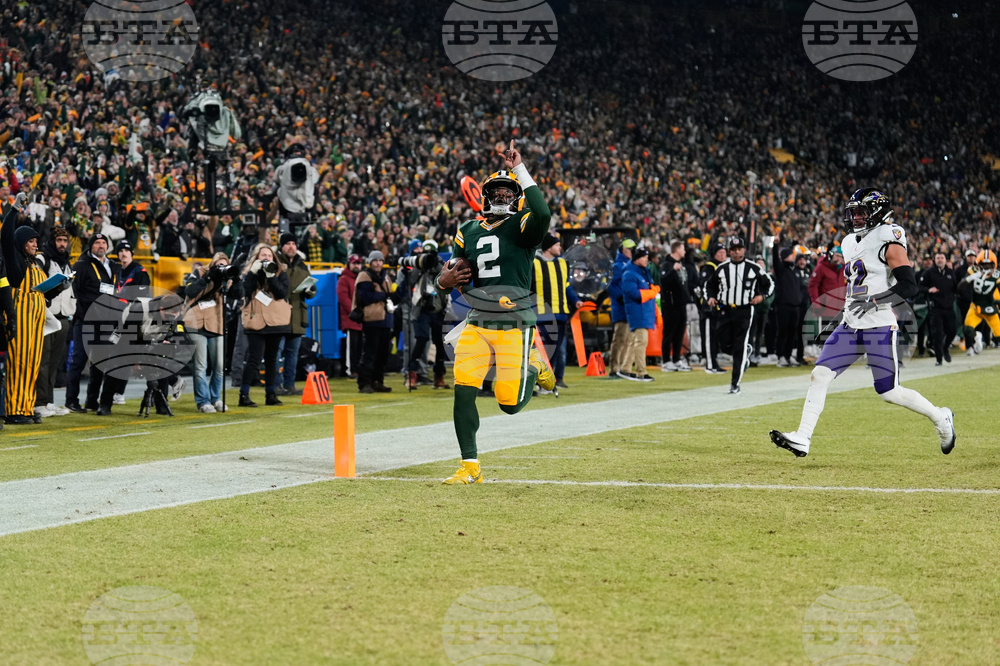 Ravens Packers Football