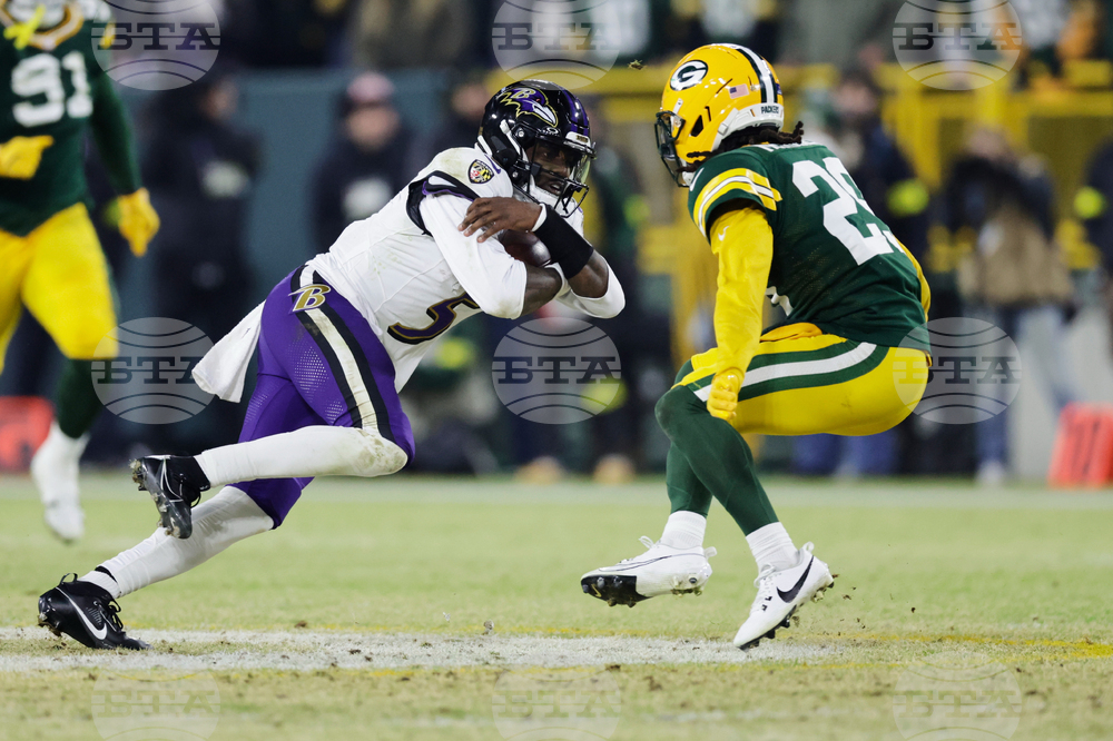 Ravens Packers Football