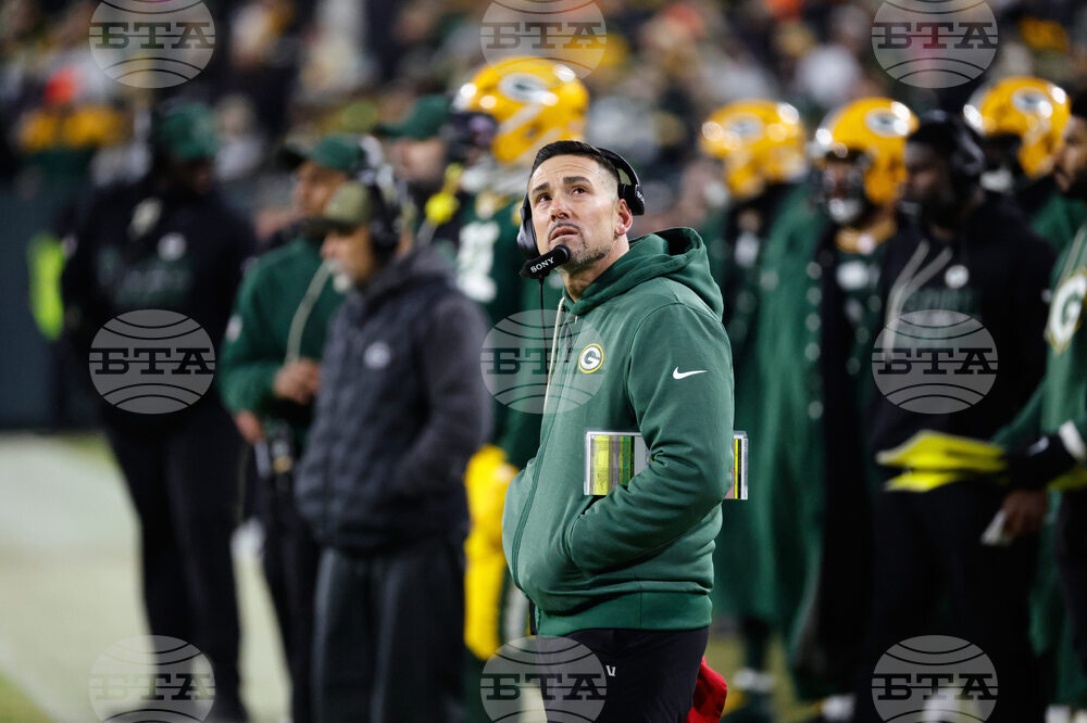 Ravens Packers Football