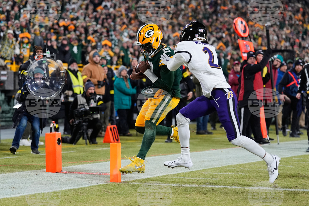 Ravens Packers Football