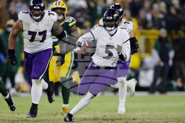 Ravens Packers Football