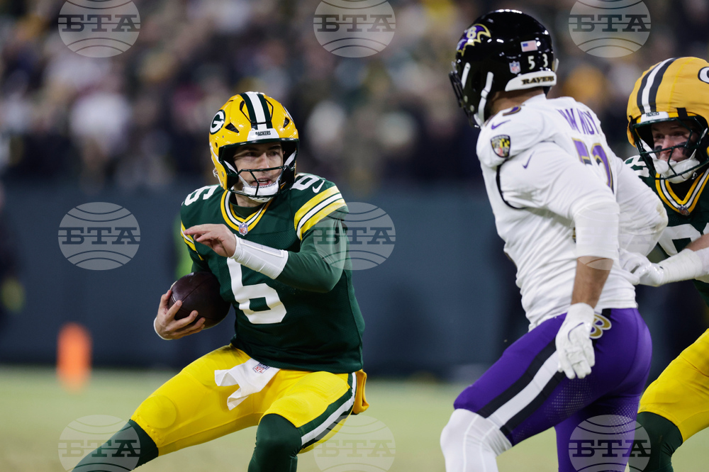 Ravens Packers Football