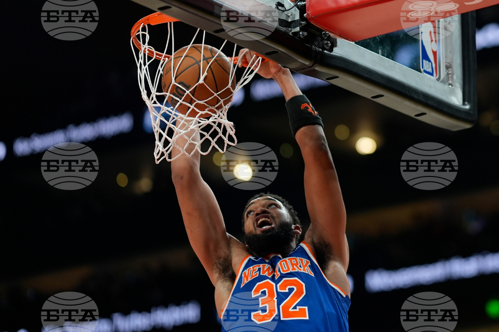 Knicks Hawks Basketball