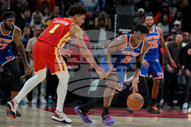 Knicks Hawks Basketball