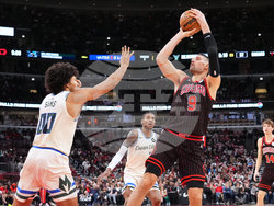 Bucks Bulls Basketball