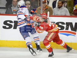 Oilers Flames Hockey