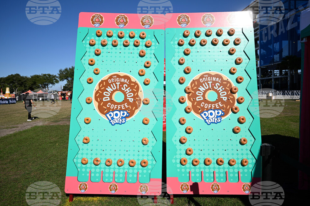 The Original Donut Shop x Pop-Tarts Bowl