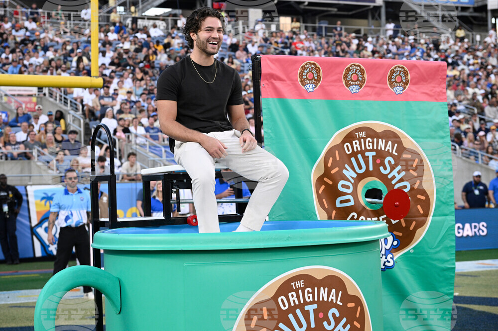 The Original Donut Shop x Pop-Tarts Bowl