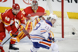 Oilers Flames Hockey