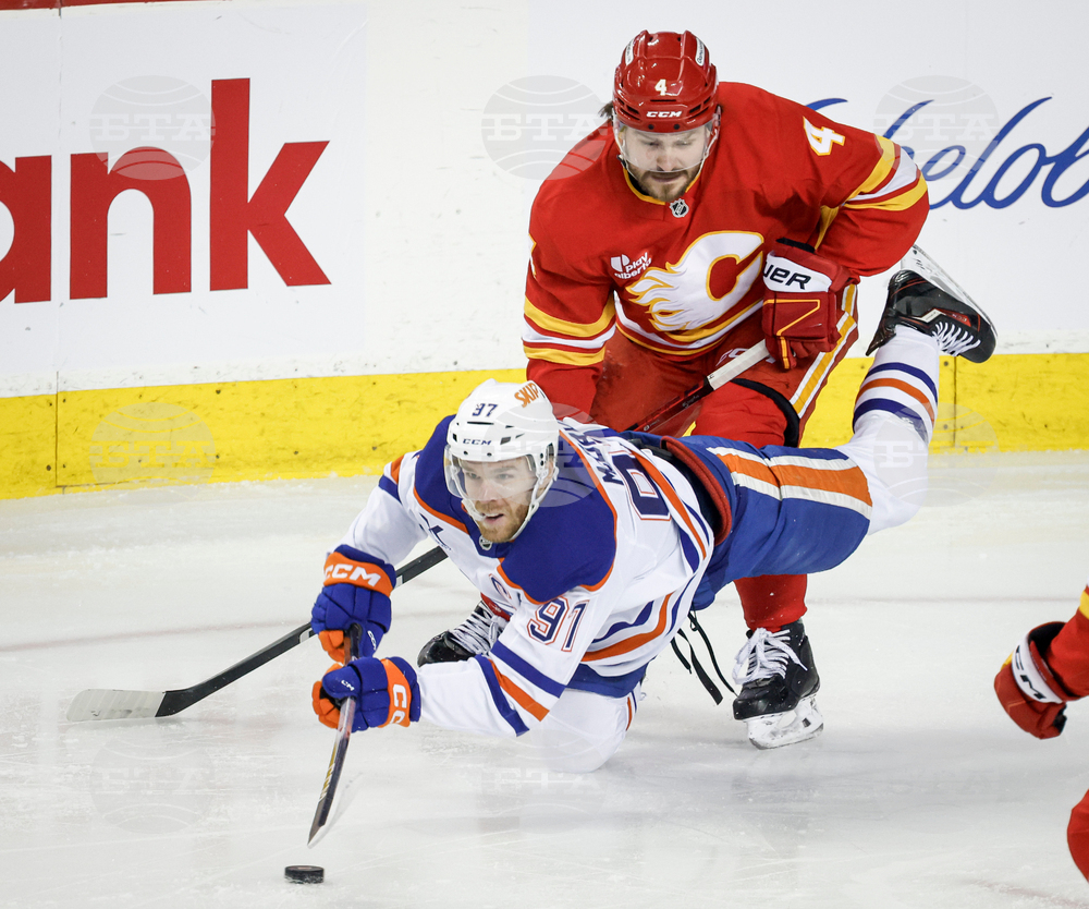 Oilers Flames Hockey