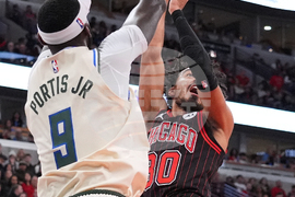 Bucks Bulls Basketball