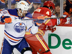 Oilers Flames Hockey