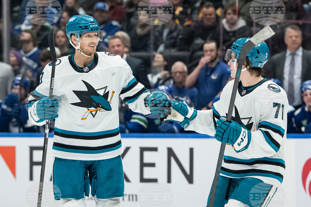 Sharks Canucks Hockey