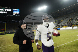 Ravens Packers Football