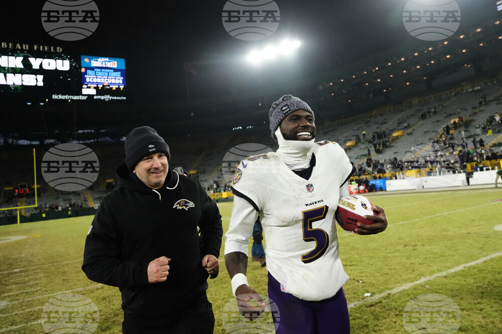 Ravens Packers Football