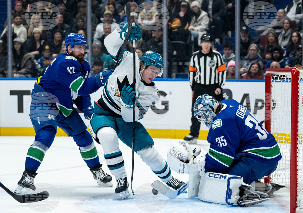 Sharks Canucks Hockey