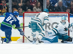 Sharks Canucks Hockey
