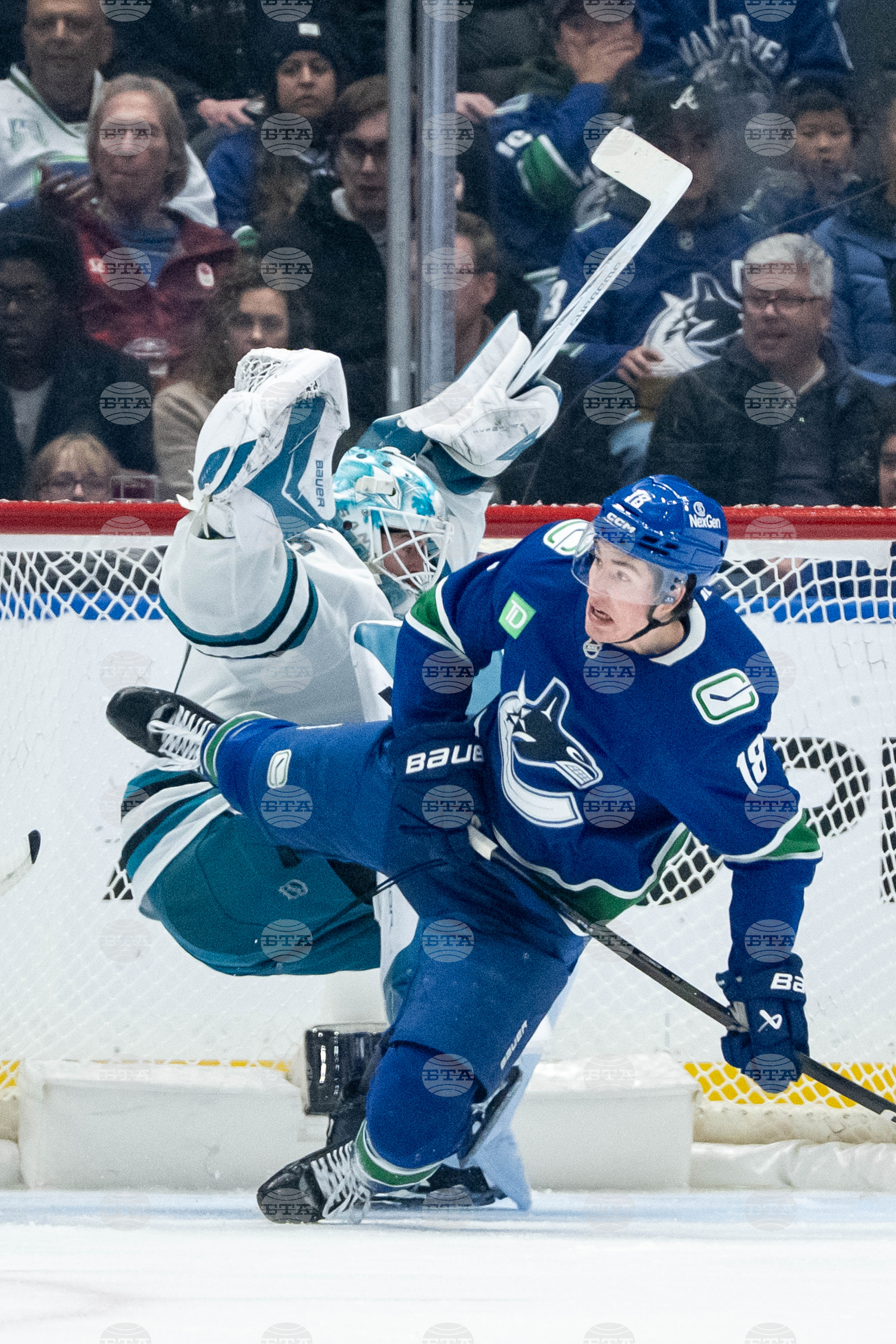 Sharks Canucks Hockey