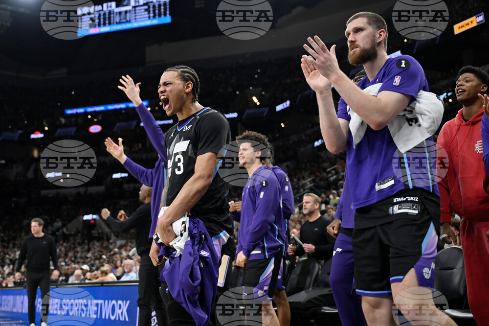 Jazz Spurs Basketball