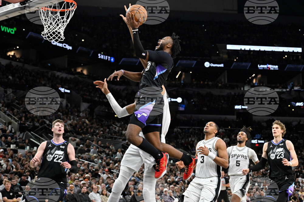 Jazz Spurs Basketball