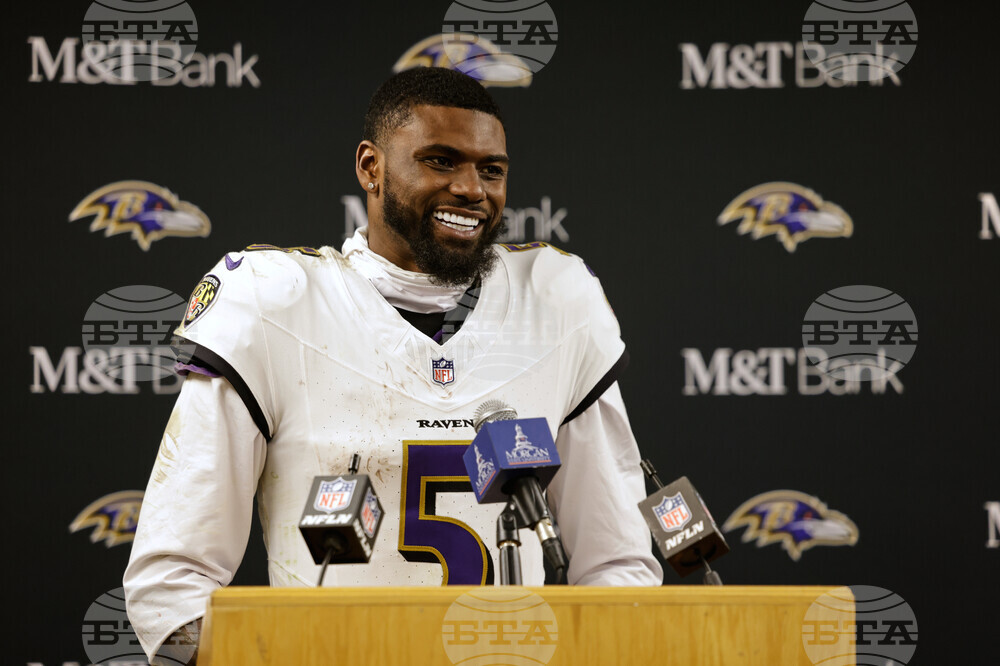 Ravens Packers Football