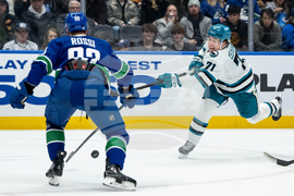 Sharks Canucks Hockey