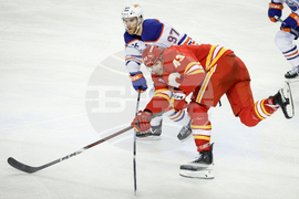 Oilers Flames Hockey