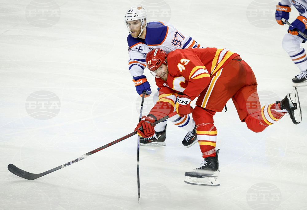 Oilers Flames Hockey