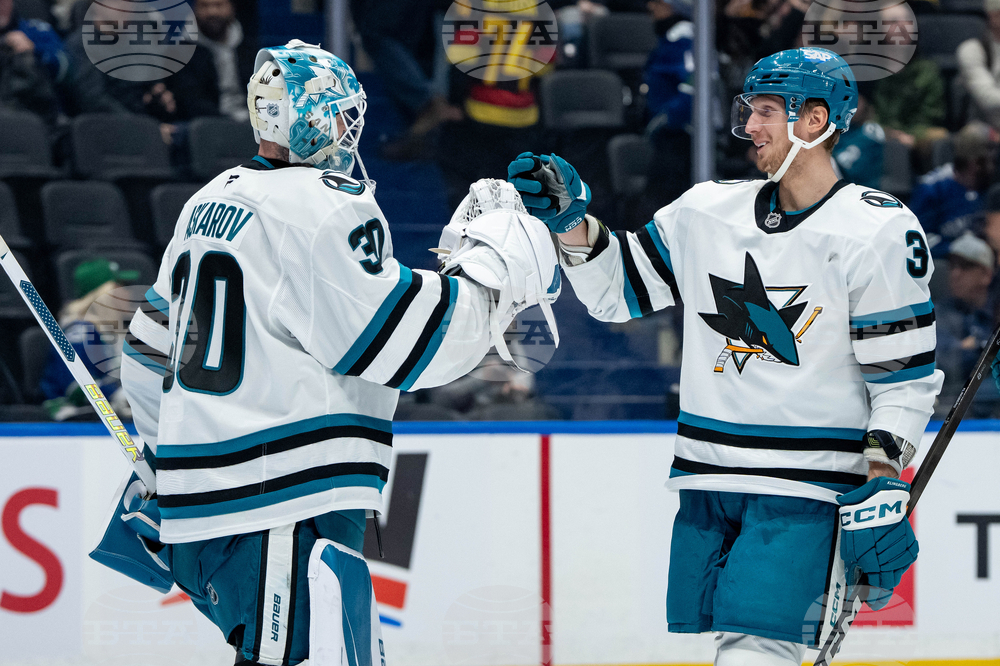 Sharks Canucks Hockey