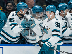 Sharks Canucks Hockey