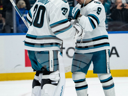 Sharks Canucks Hockey