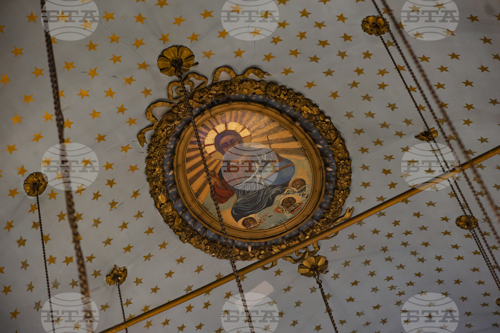  Турция - Истанбул - храм „Свети Стефан” - Света литургия 