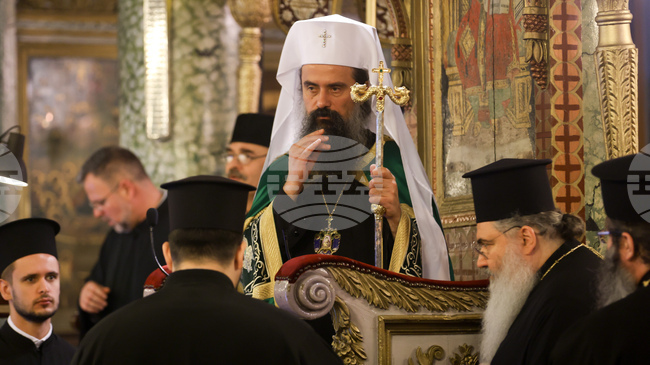 Ще запазим най-топли спомени от всички богослужения, братски срещи и събития от програмата на нашето посещение, каза патриарх Даниил в Истанбул