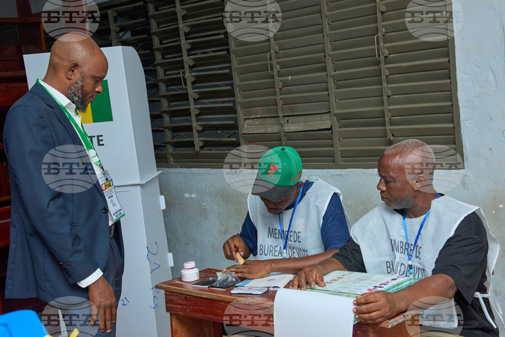 Гвинея гласува за нов президент в първите избори след военния преврат от 2021 година