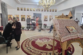 Гърция - Атина - българска църква - литургия