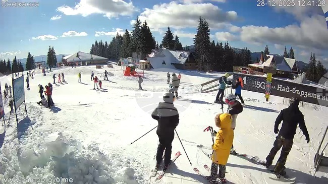 Ски зоната в Пампорово е отворена, работят основните писти в курорта