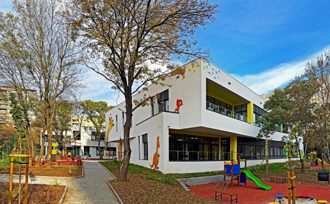 Столична община завърши 11 нови сгради на детски градини през 2025 и строи други 19