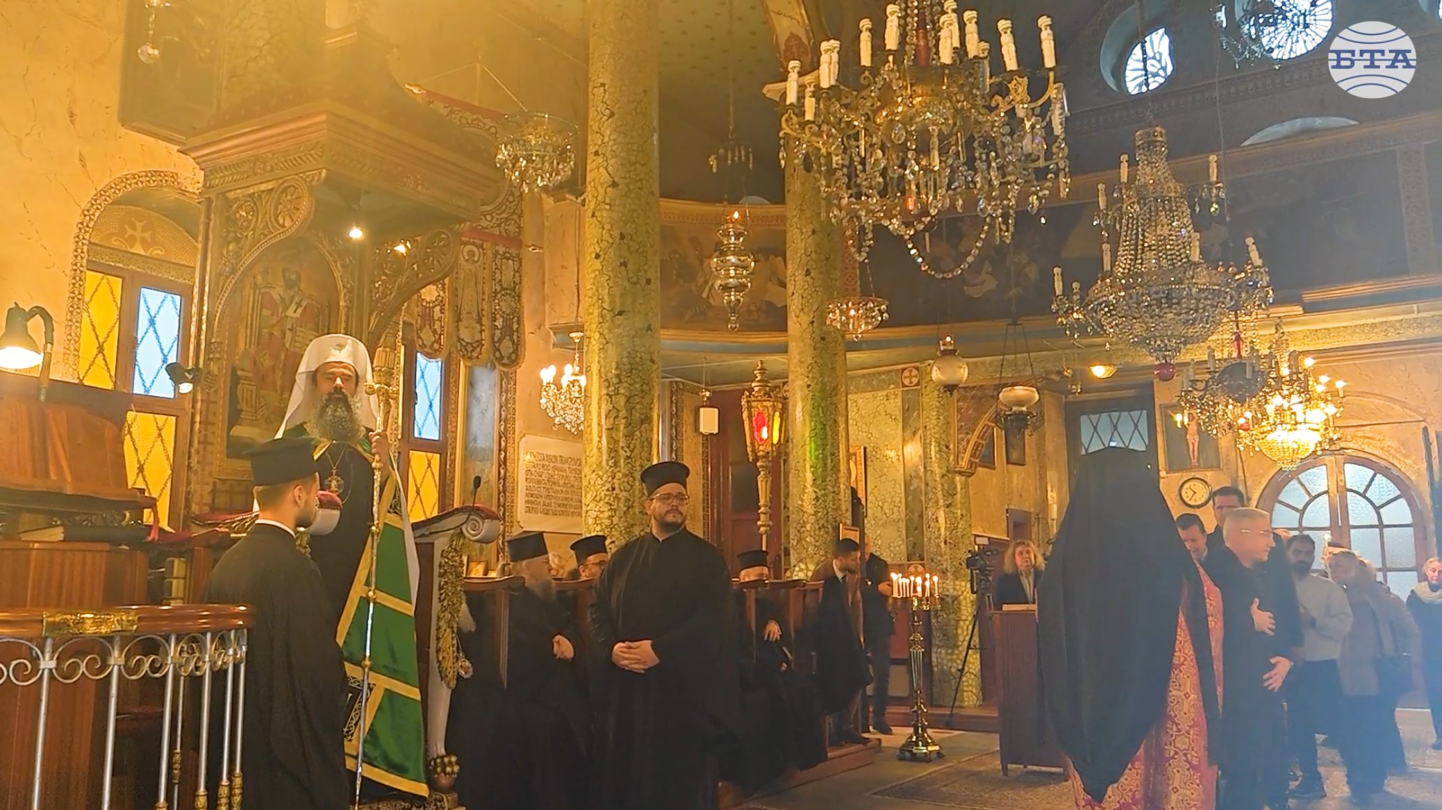 Ще запазим най-топли спомени от всички богослужения, братски срещи и събития от програмата на нашето посещение, каза патриарх Даниил в Истанбул