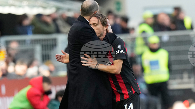 Лука Модрич получи награда за доброта преди мача на Милан с Фиорентина