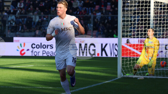 В Наполи смятат привличането на Расмус Хьойлунд за чиста формалност