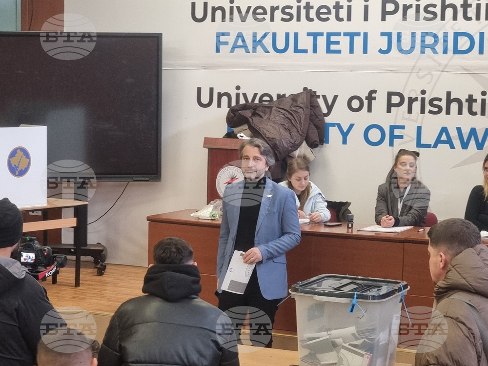 Косово - парламентарни избори - официални лица - гласуване
