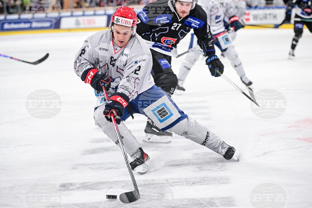 Switzerland Spengler Cup Hockey