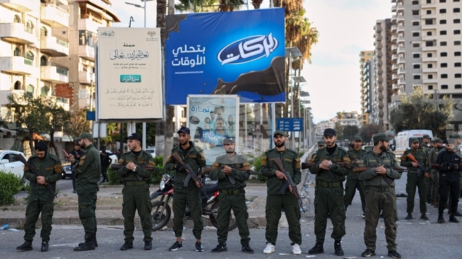 Сирийските власти арестуваха 21 души, свързани с бившата власт, след сблъсъци между религиозни общности, съобщиха държавни медии