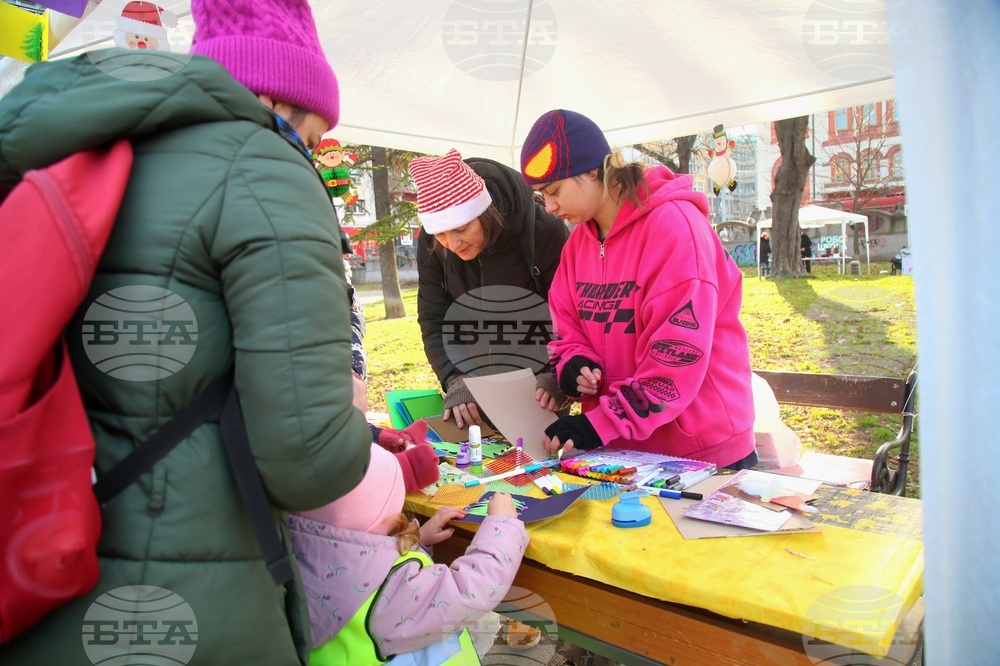 Сърбия - Белград - протестиращи - благотворителен базар