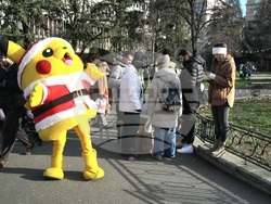 Сърбия - Белград - протестиращи - благотворителен базар